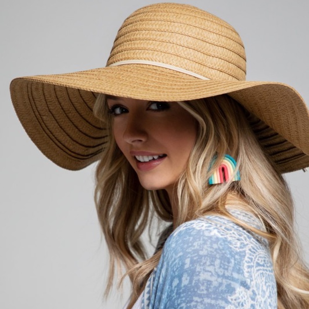 SOLD OUT Natural Wide Brim Sun Beach Vacation Woven Floppy Hat - Picture 2 of 6